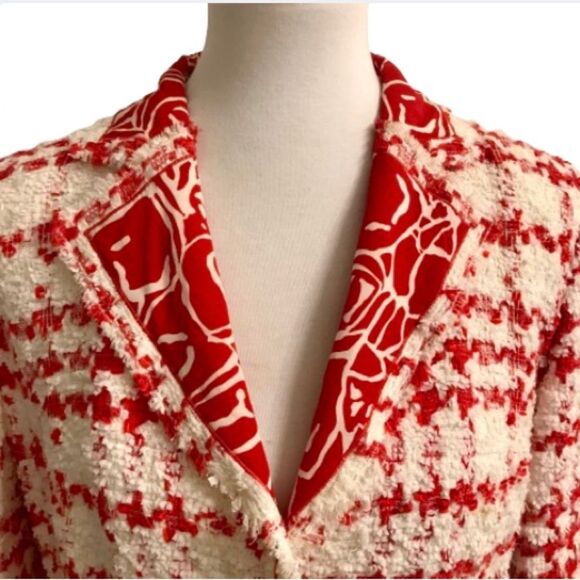ESCADA Vintage Bouclé Cropped Red and White Bell Sleeve Blazer L/42 - Picture 2 of 13